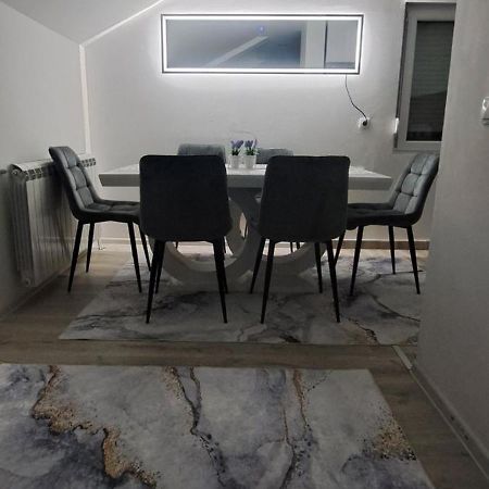 Luxury Apartments Milicevic Τρέμπινιε Εξωτερικό φωτογραφία