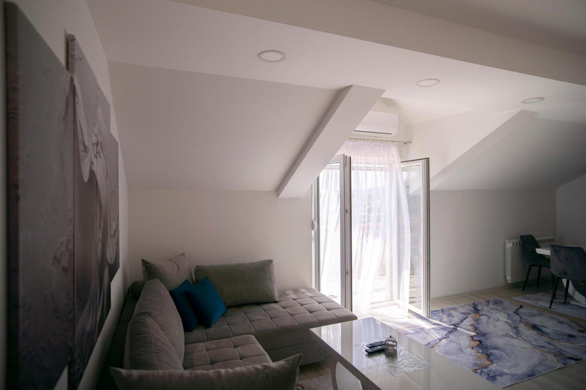 Luxury Apartments Milicevic Τρέμπινιε Εξωτερικό φωτογραφία