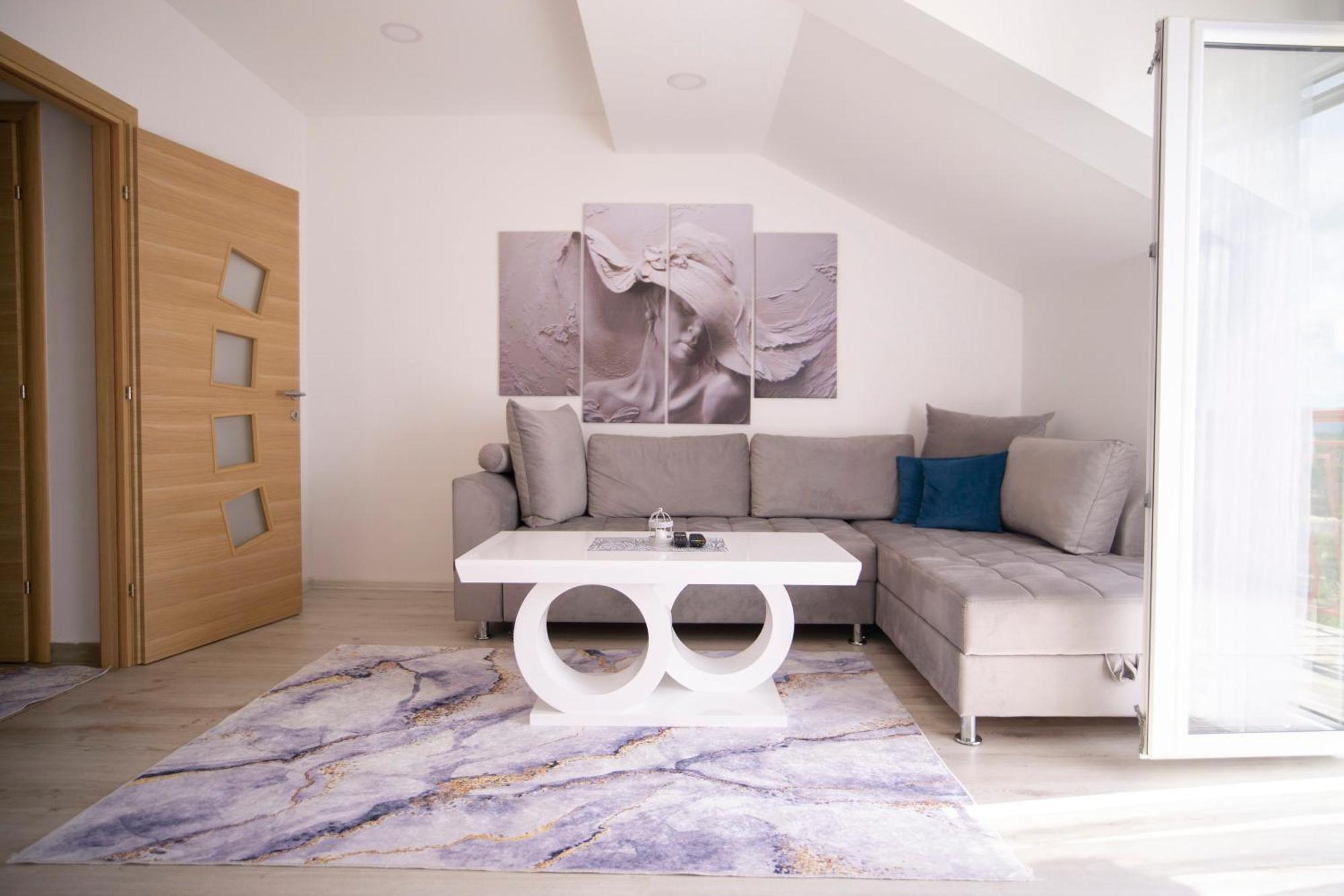 Luxury Apartments Milicevic Τρέμπινιε Εξωτερικό φωτογραφία