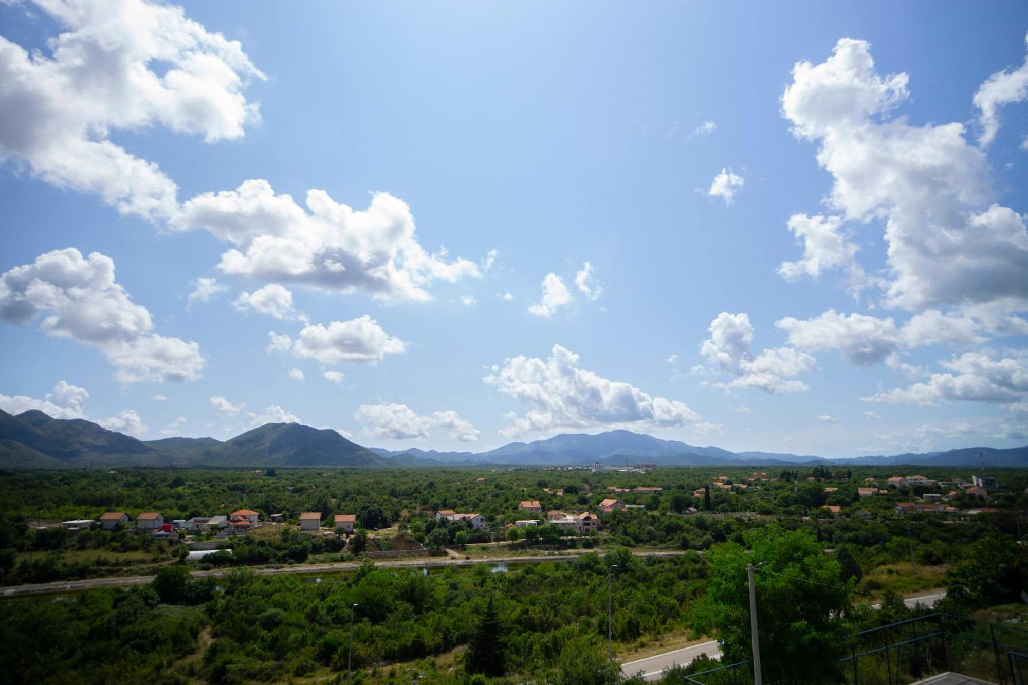 Luxury Apartments Milicevic Τρέμπινιε Εξωτερικό φωτογραφία
